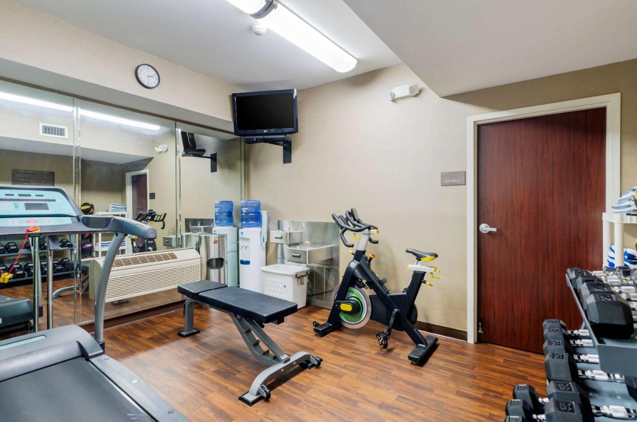 Comfort Inn & Suites Hillsville I-77 מראה חיצוני תמונה
