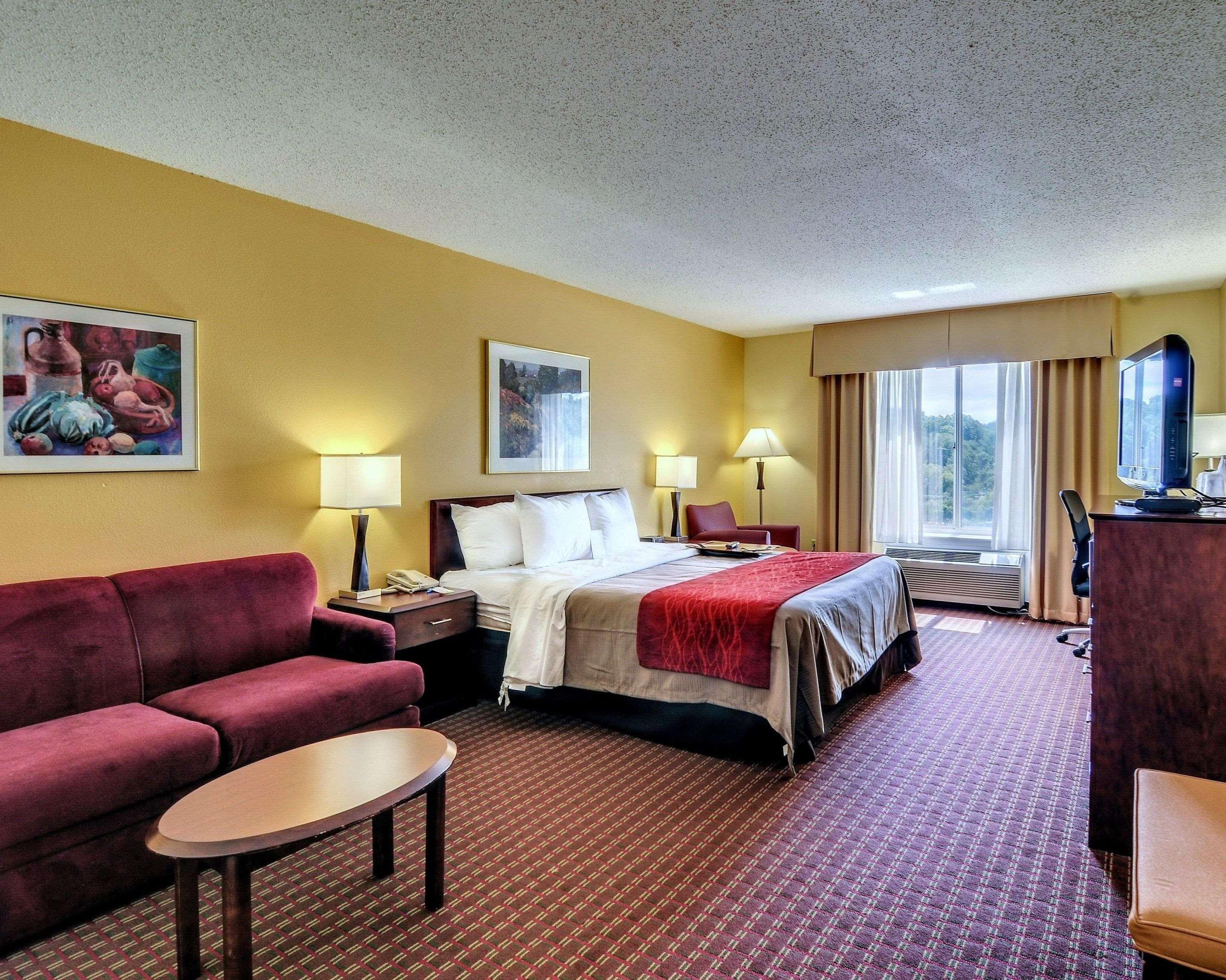 Comfort Inn & Suites Hillsville I-77 מראה חיצוני תמונה